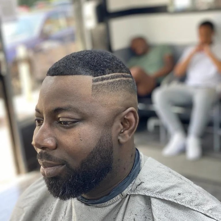 Blending a beard and fade, side profile